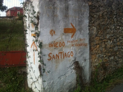 Wegmarkierung Camino Primitivo